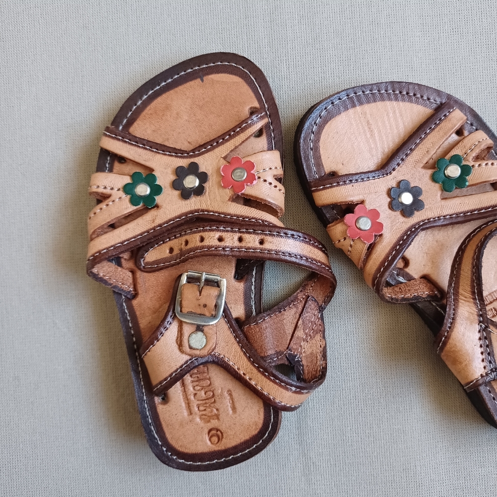 Toddler Handmade Mexican Guaraches - Picture 3 of 8